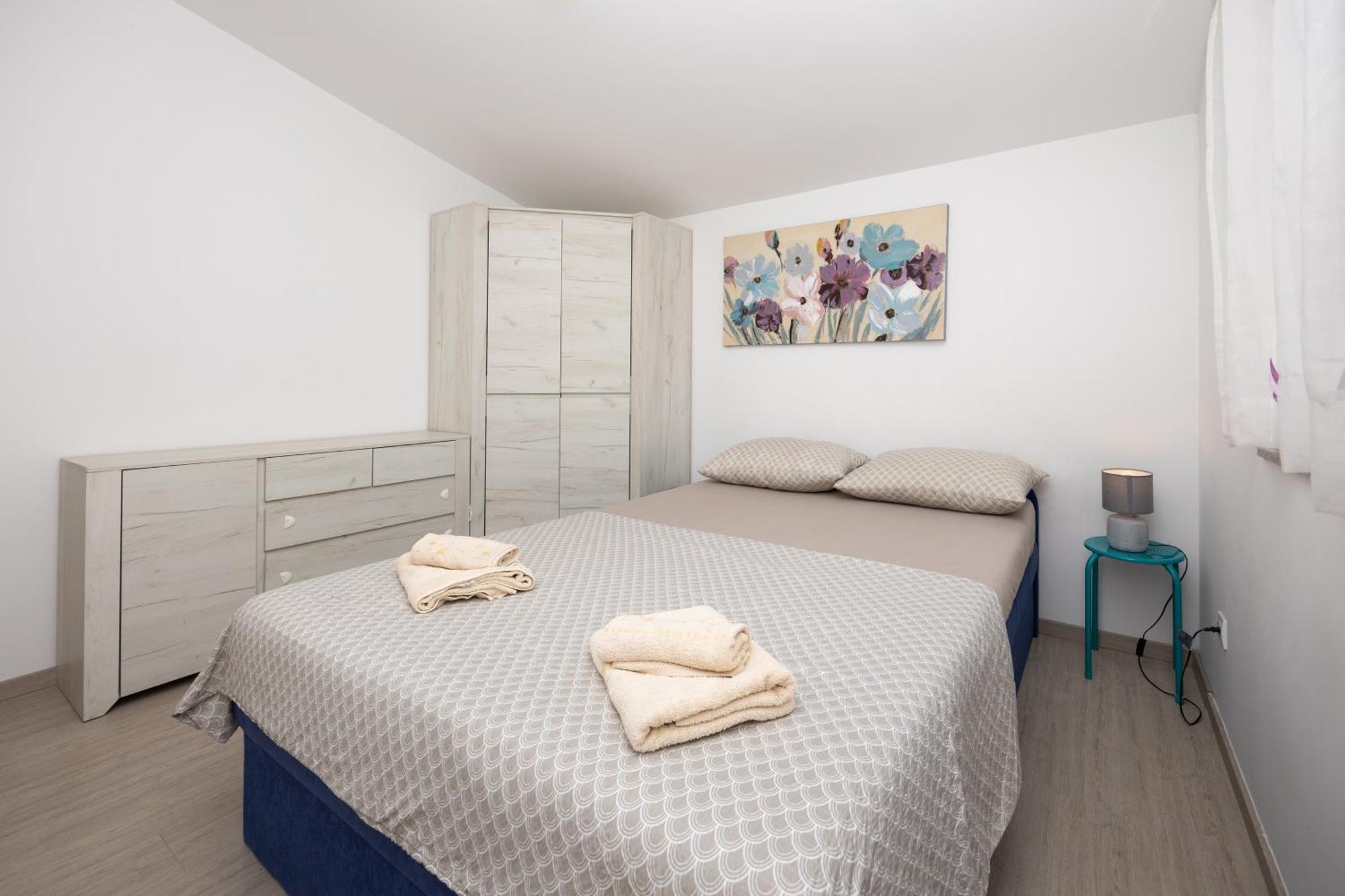 Casa Felice Apartments-Holiday Home Kaštela المظهر الخارجي الصورة