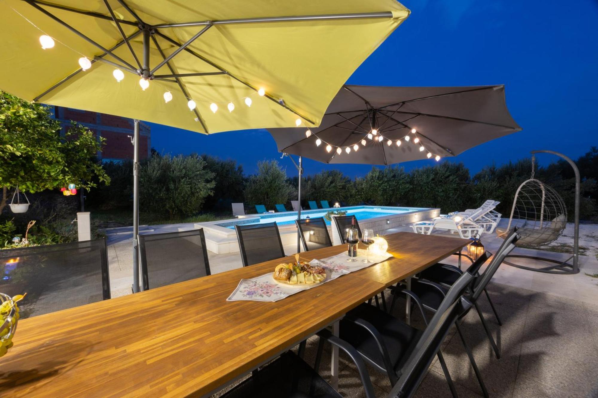 Casa Felice Apartments-Holiday Home Kaštela المظهر الخارجي الصورة