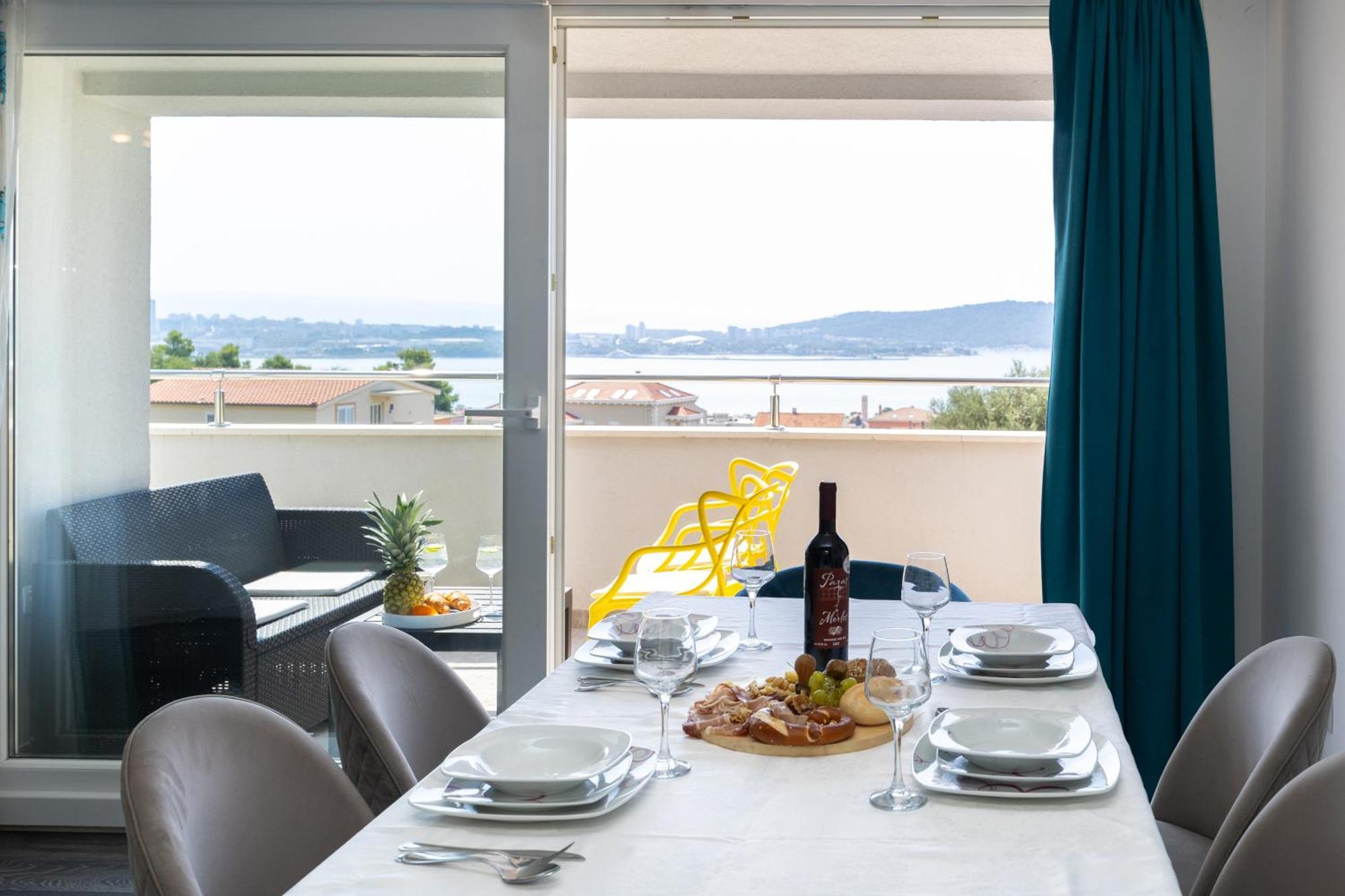 Casa Felice Apartments-Holiday Home Kaštela المظهر الخارجي الصورة