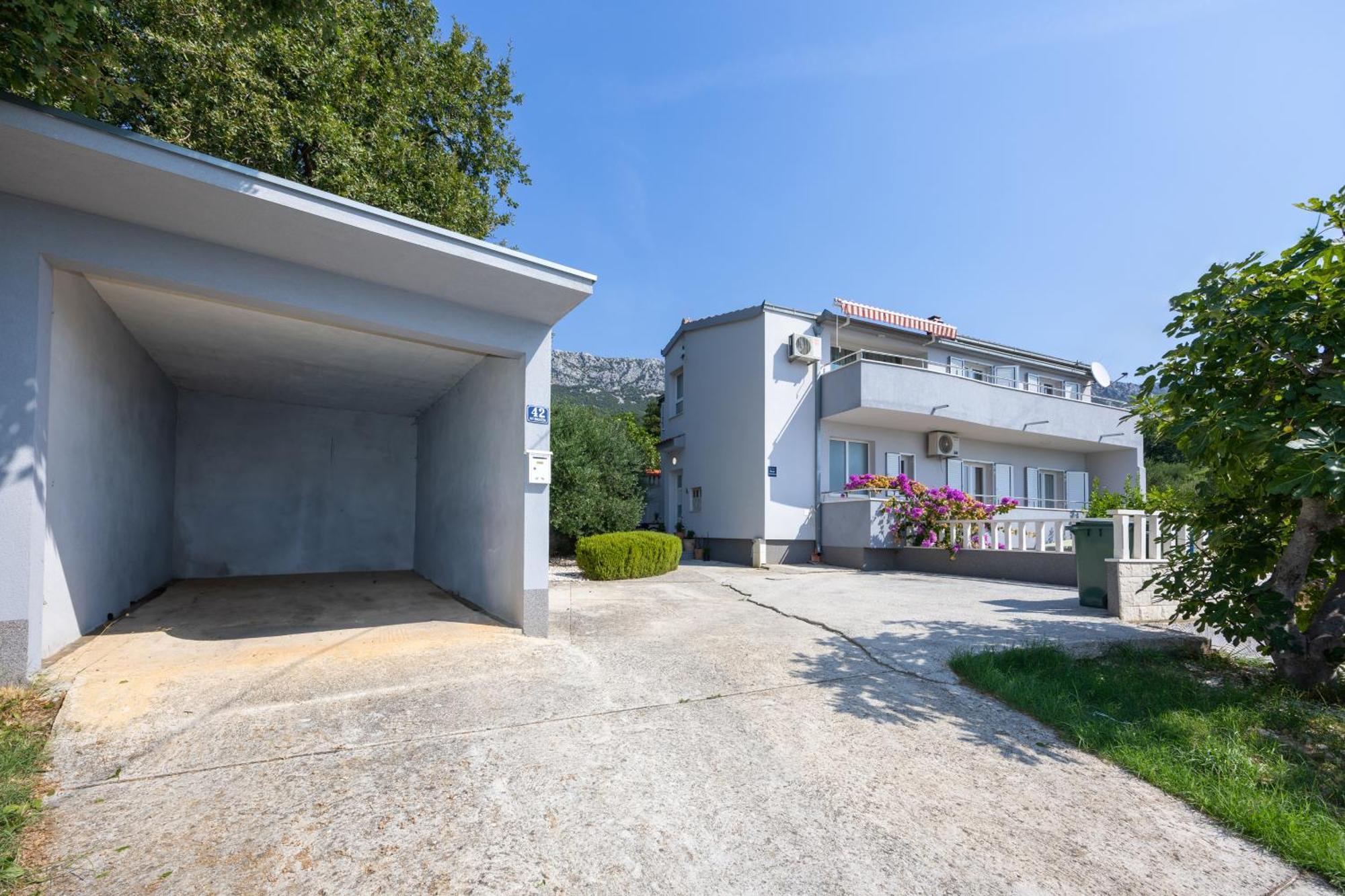 Casa Felice Apartments-Holiday Home Kaštela المظهر الخارجي الصورة